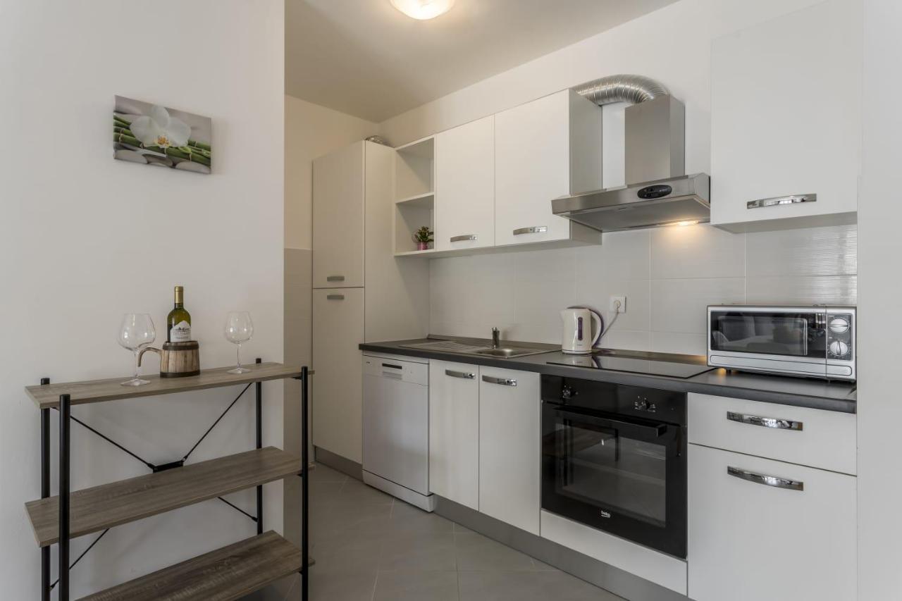 Apartment Cool