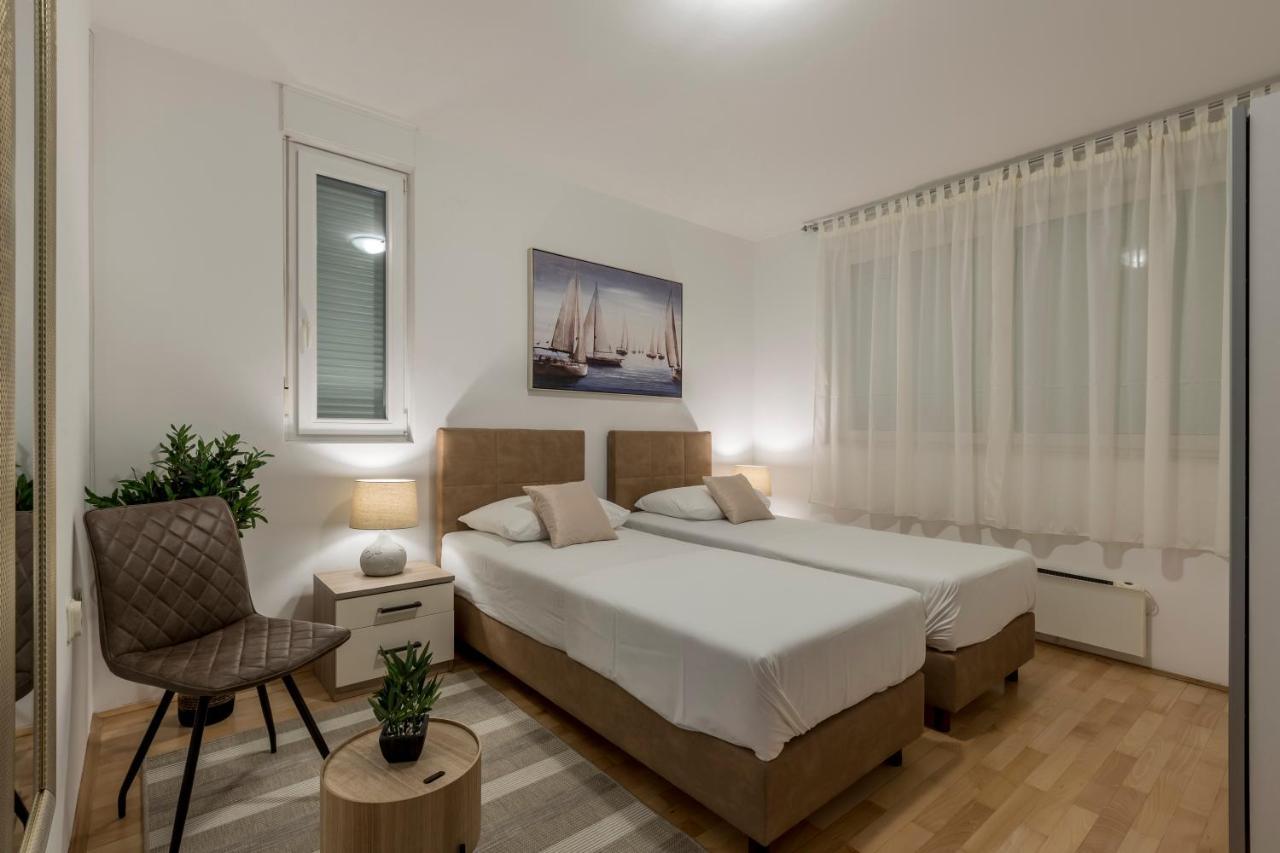 Split-villas Dalmatica For 12 Villa Split