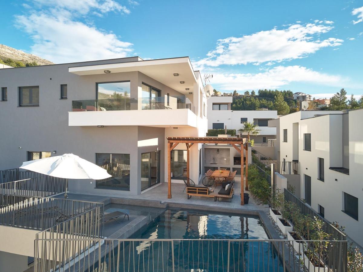 Luxury Sol Mate * Split
