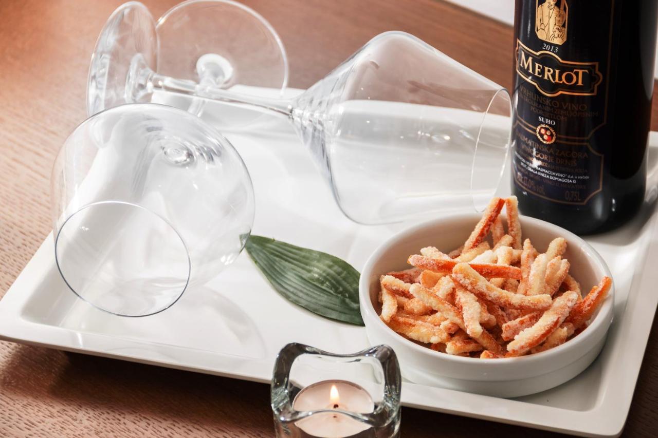Acomodação com café da manhã  Prima Luxury 4*