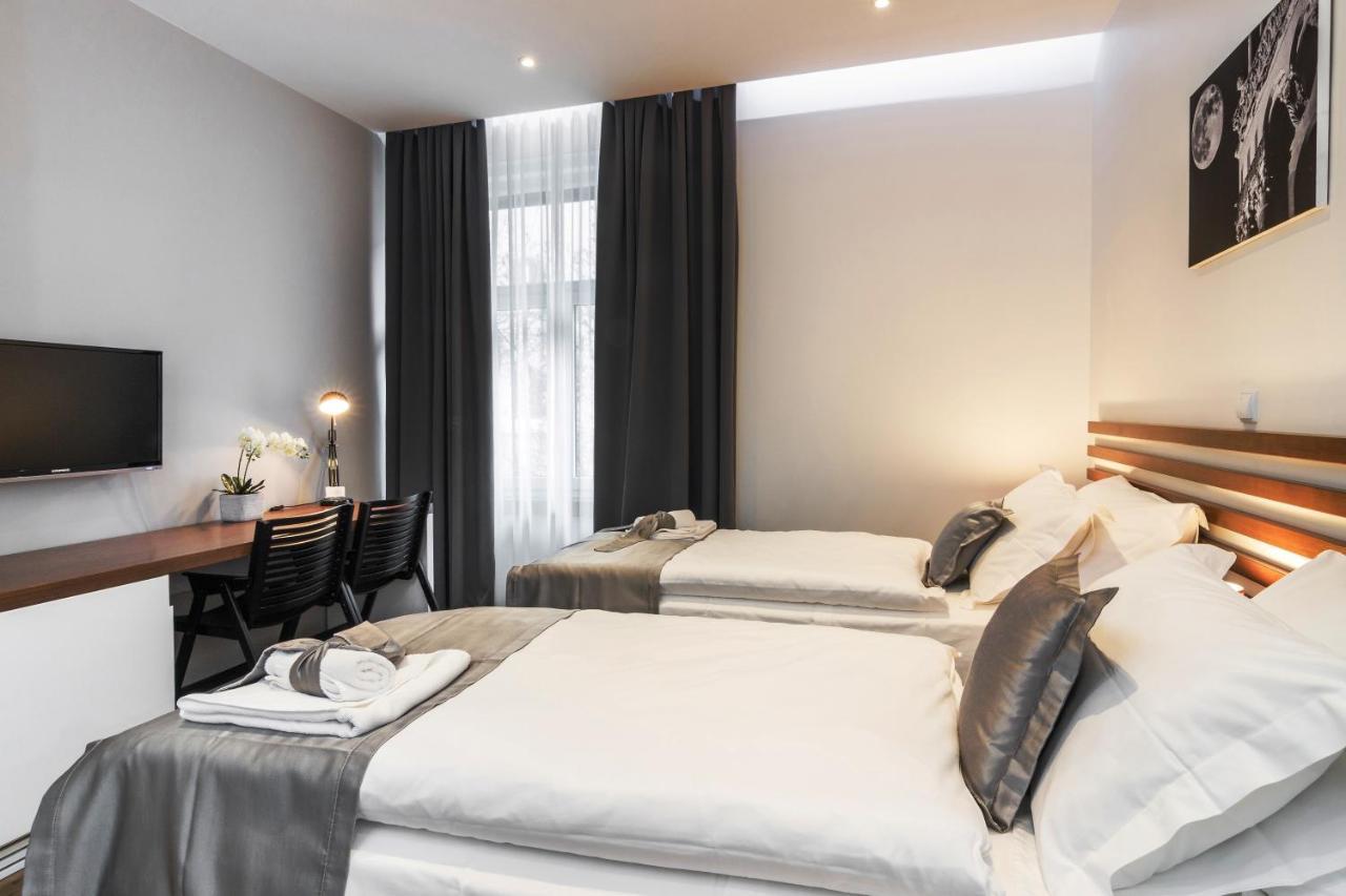 Acomodação com café da manhã  Prima Luxury 4*