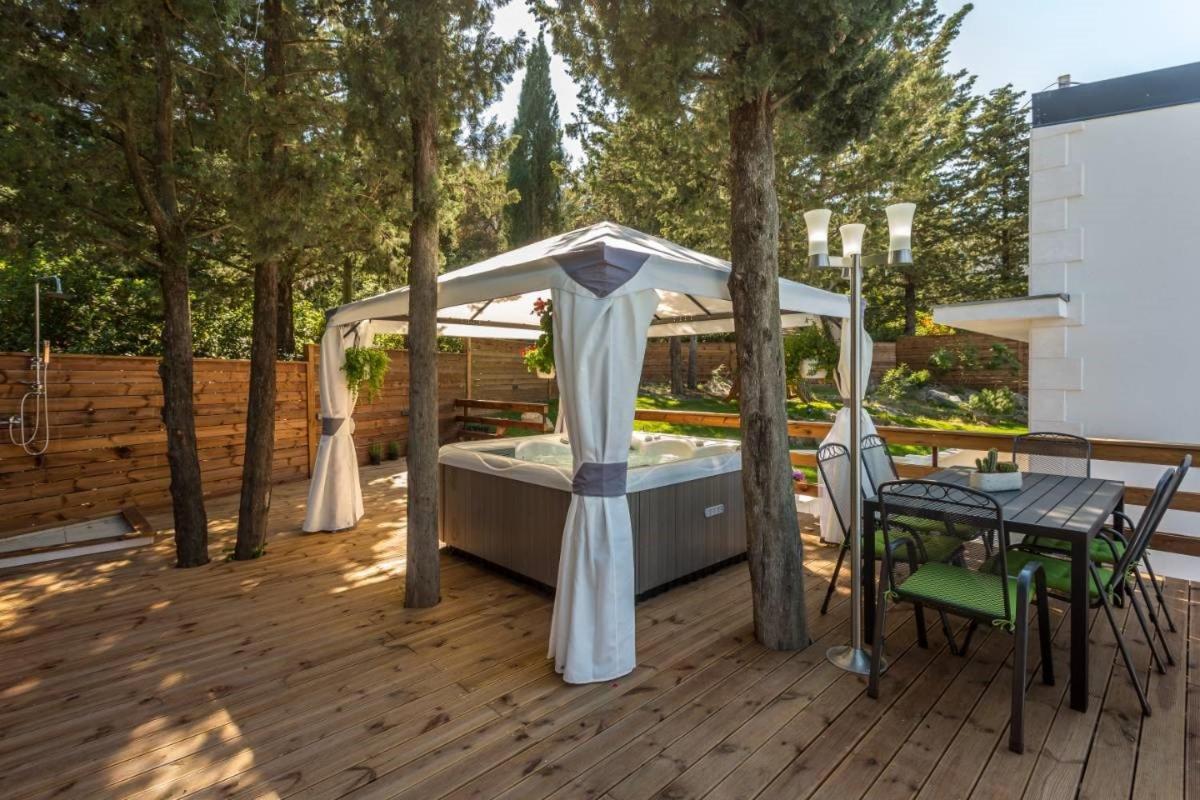 Bila Vila - Where Life Meets Luxury & Nature Villa Split