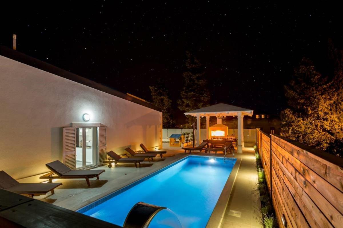 Bila Vila - Where Life Meets Luxury & Nature Villa Split