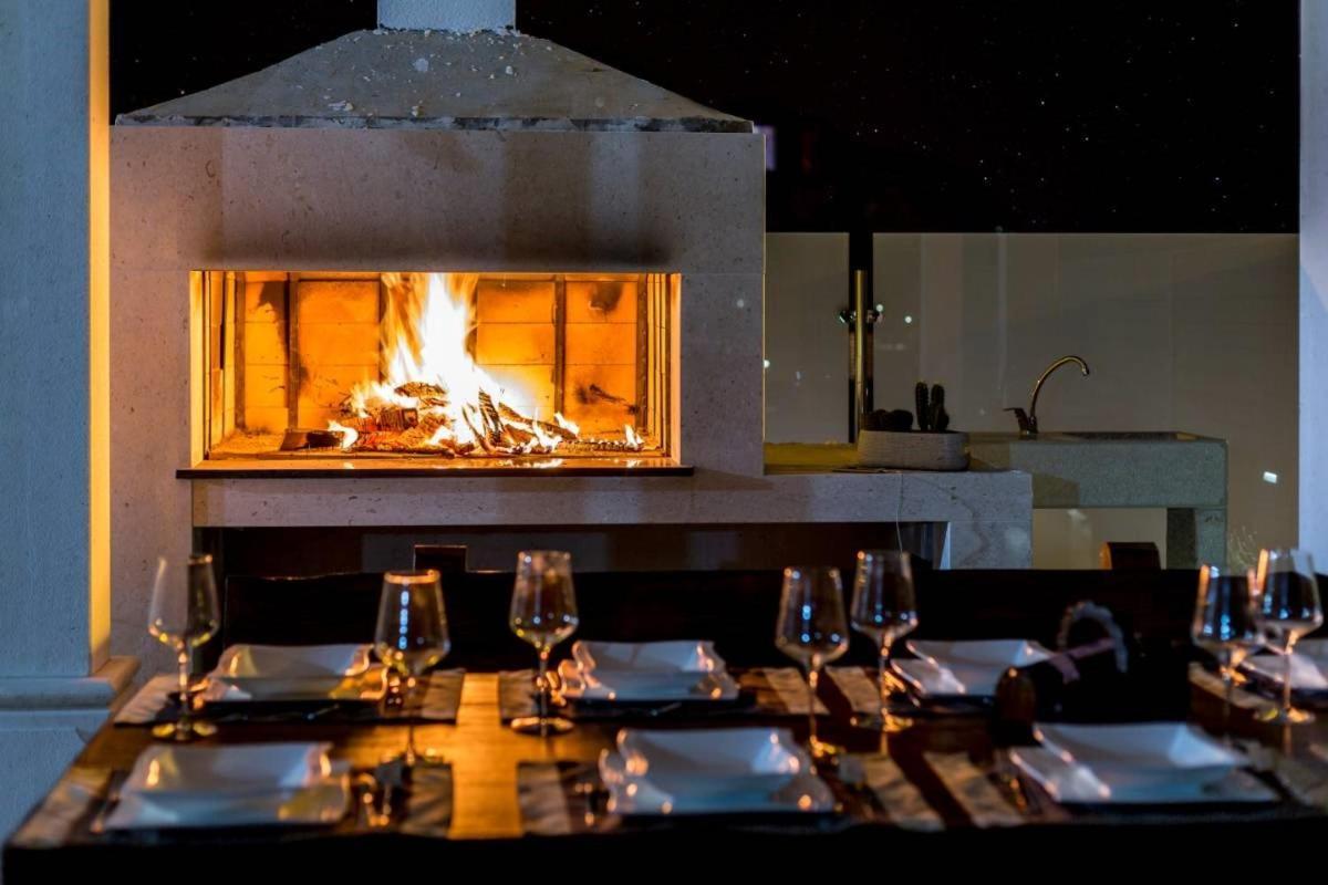 Bila Vila - Where Life Meets Luxury & Nature Split