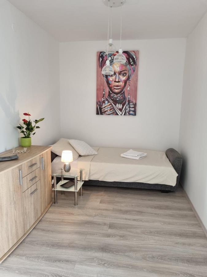 Studio Principessa Apartment Split