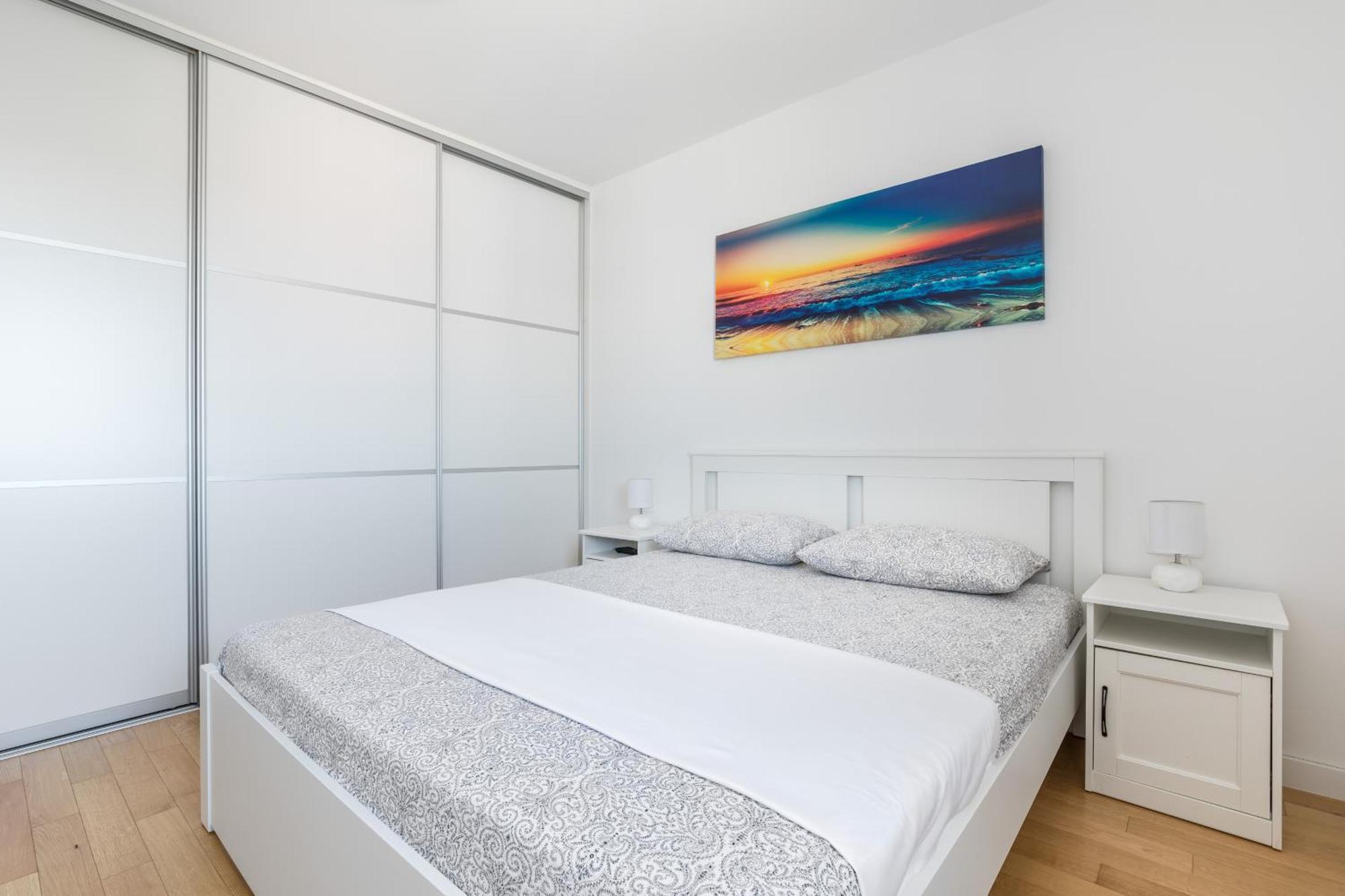 Diva With Free Private Parking Apartment Split
