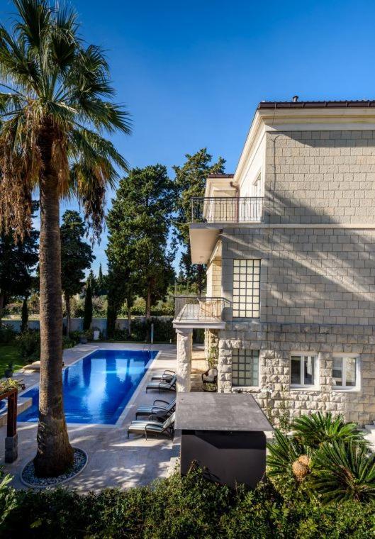 Castello Split: Luxury Seafront With Private Pool And Split