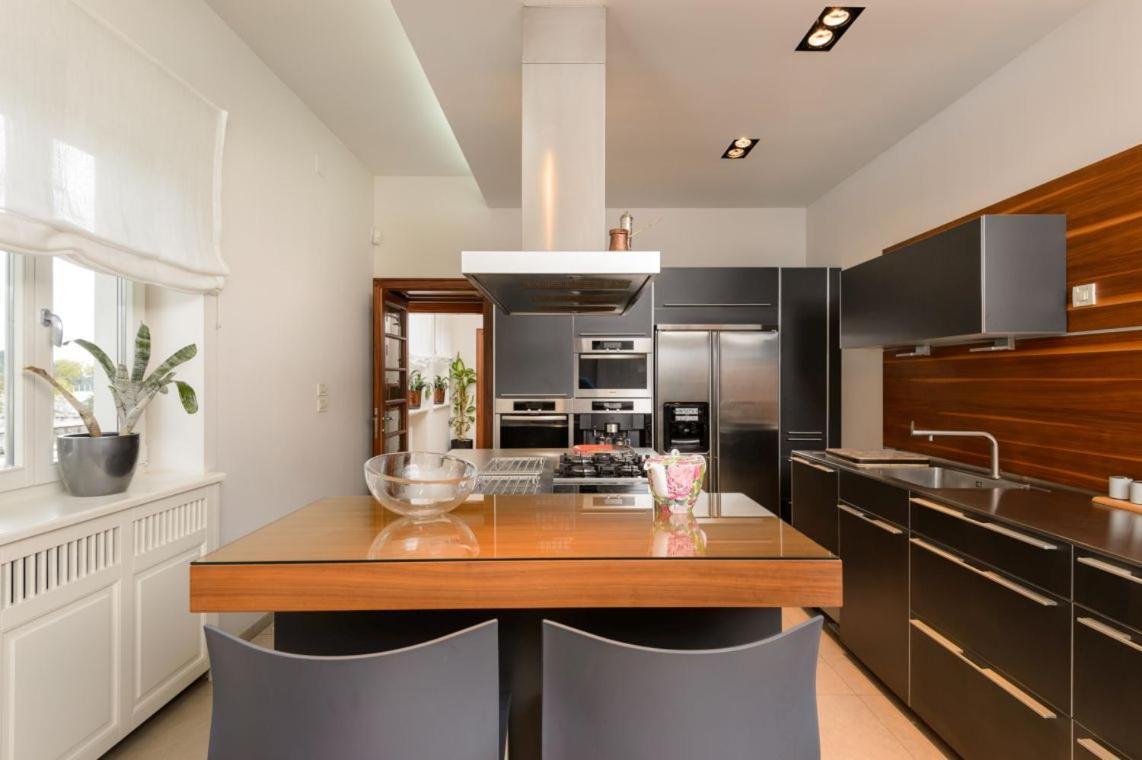 Villa Castello Split: Luxury Seafront With Private Pool And Split