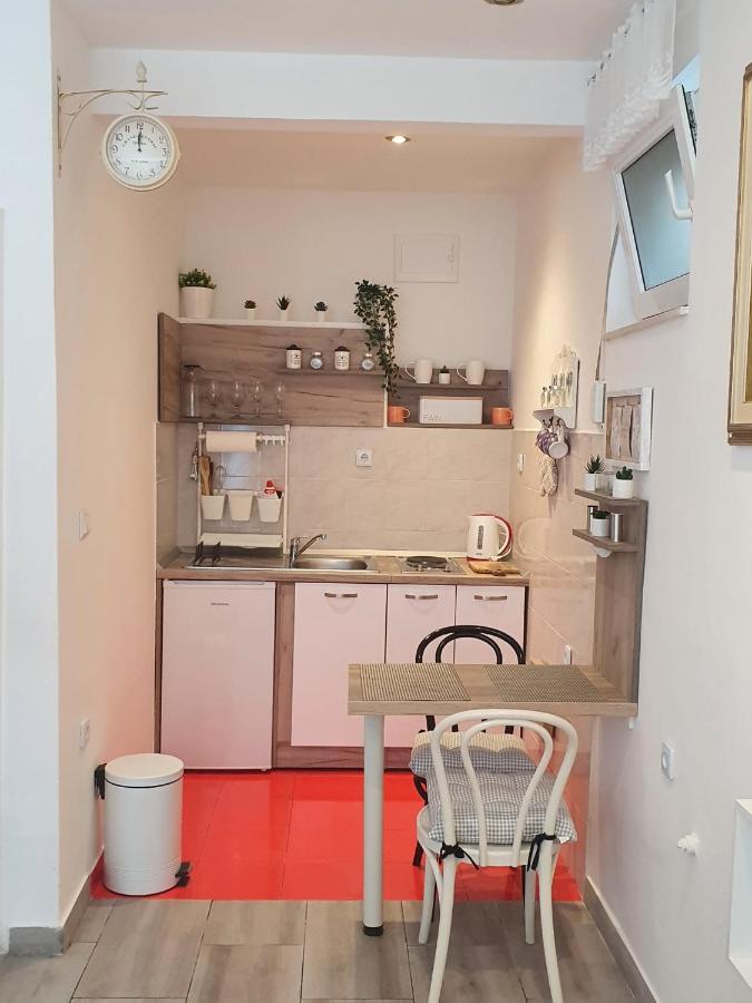 Apartment Conte *