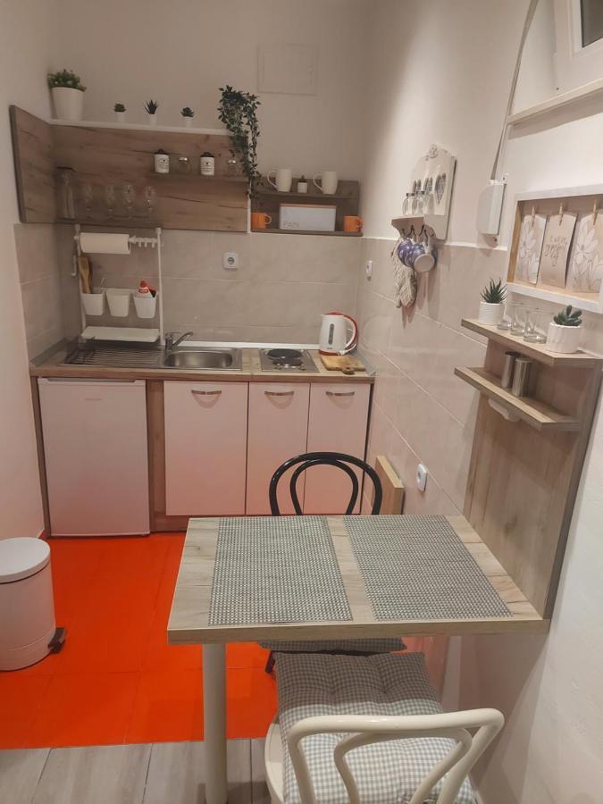 Conte Apartment