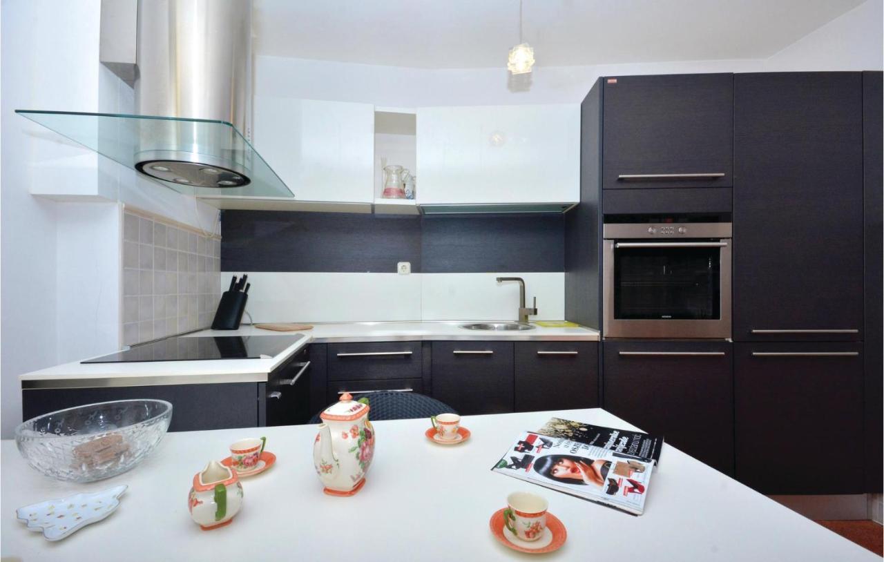 Apartment Nice Apartment In Split With Wifi Split