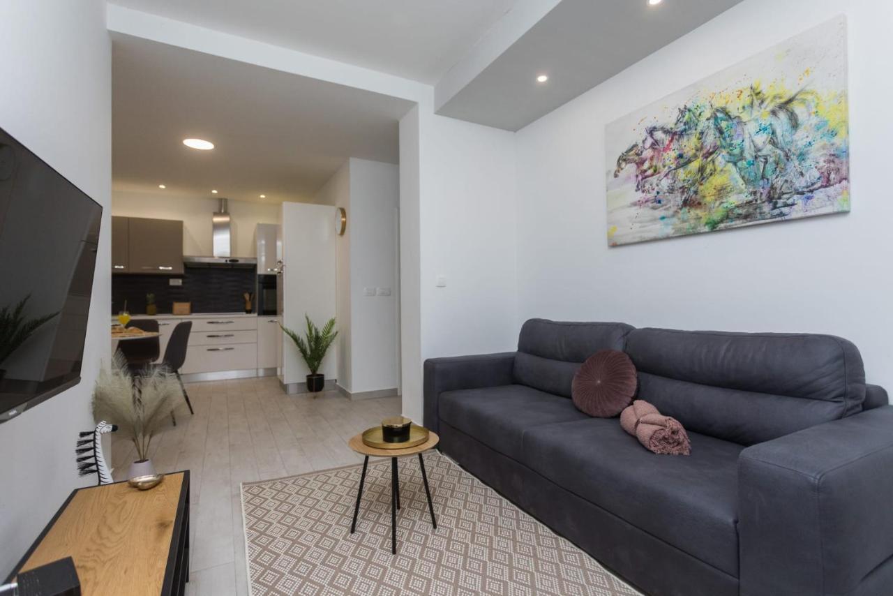 Bloom Apartman *