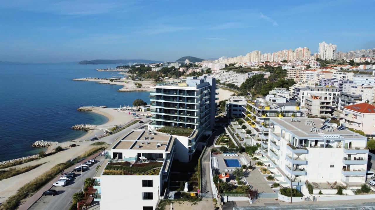 As's Apartment