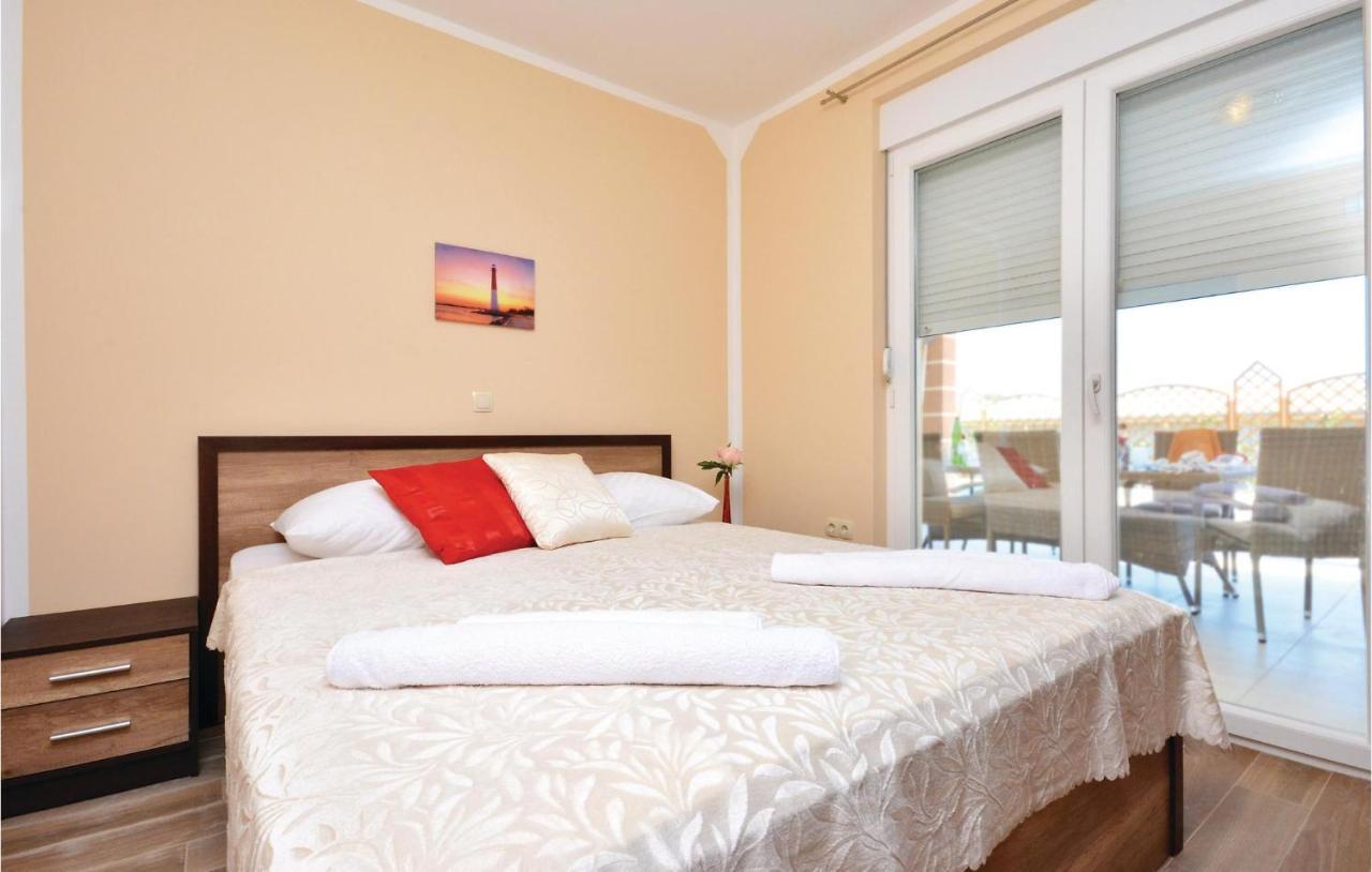 Apartment 3 Bedroom Nice Home In Solin Split