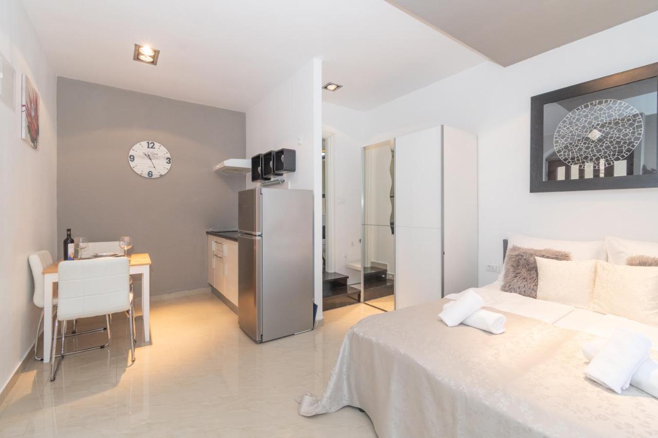 Rony Studio Apartment Split