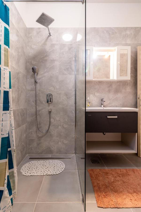 Mihael Apartment *