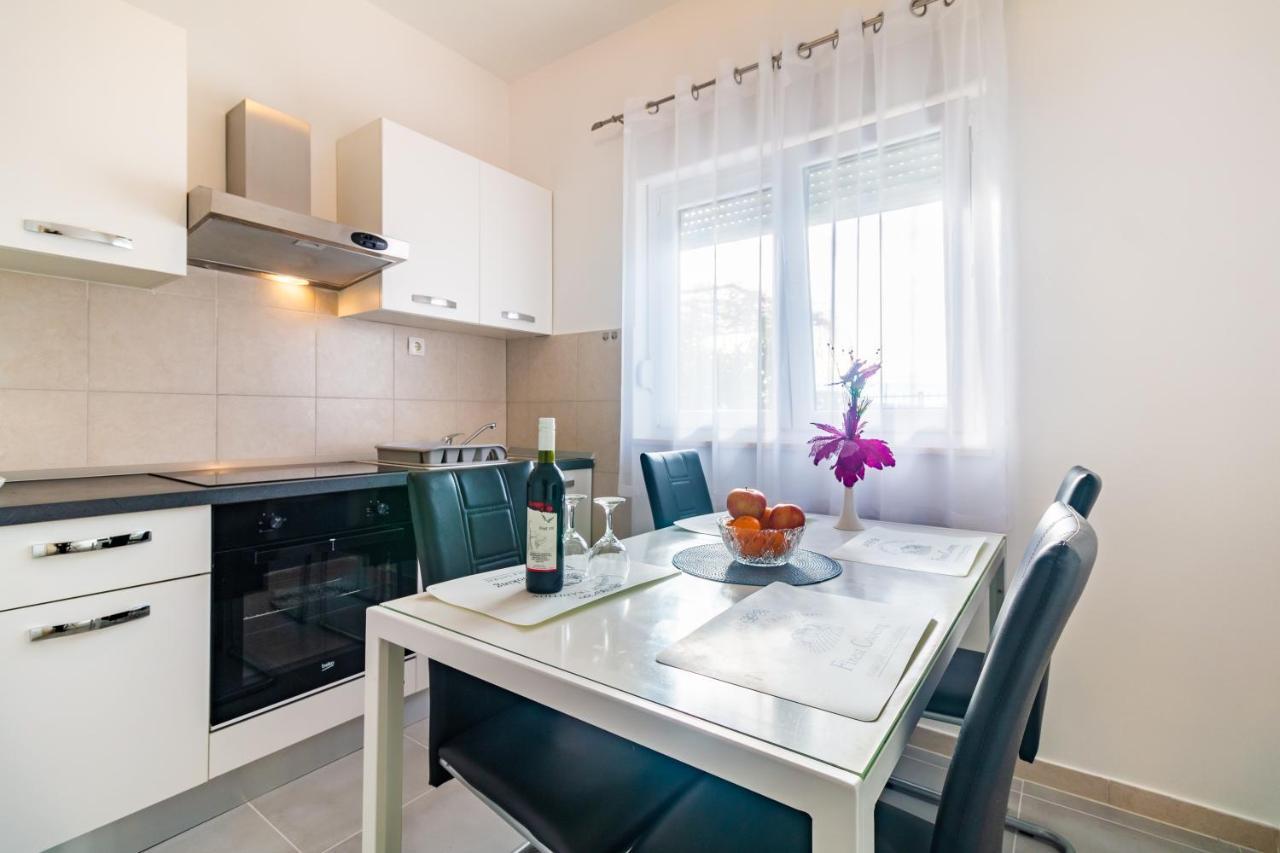 Mihael Apartamento Split