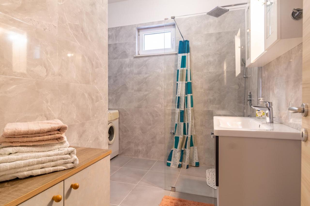 Apartamento Mihael *