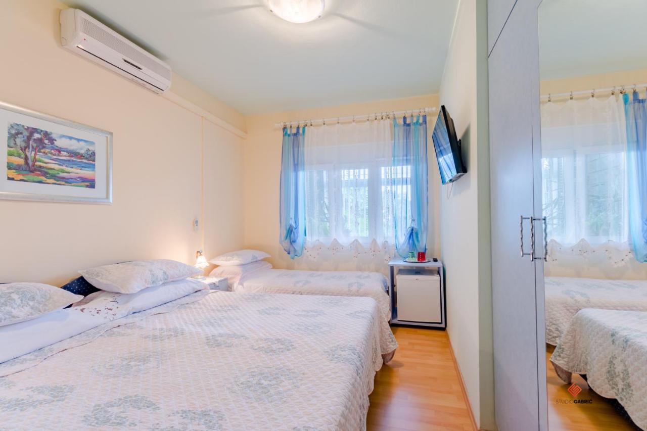 Guesthouse Rooms Split 3* Split