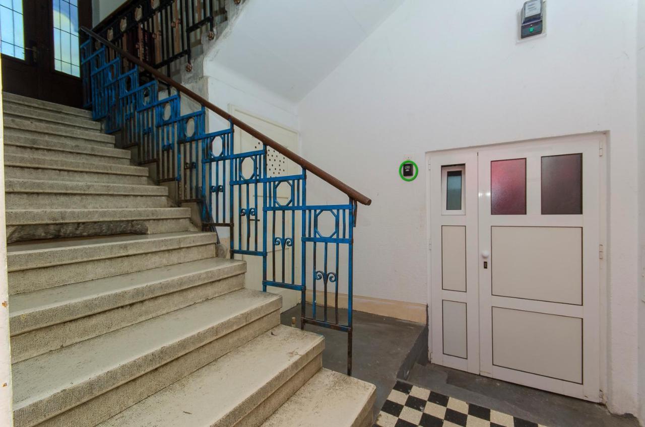 Dujam Apartman