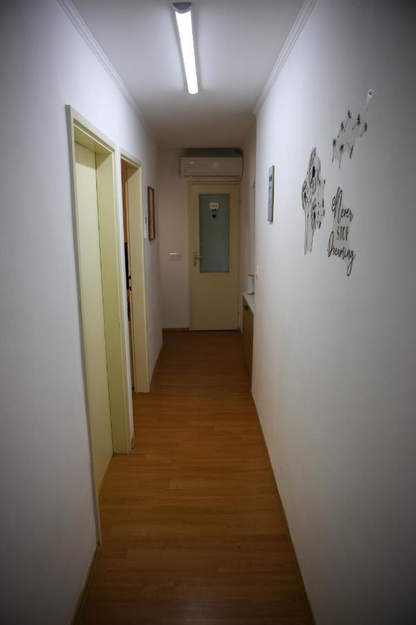 Apartment B&j - In The Center Of *