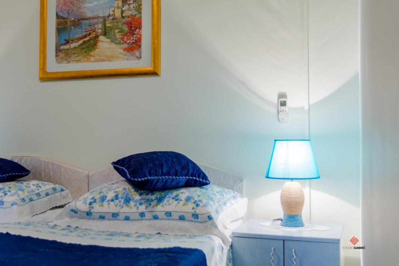 Guesthouse Rooms Split krevet i doručak Split