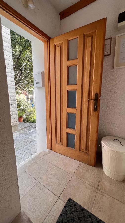Karlo Apartamento Split