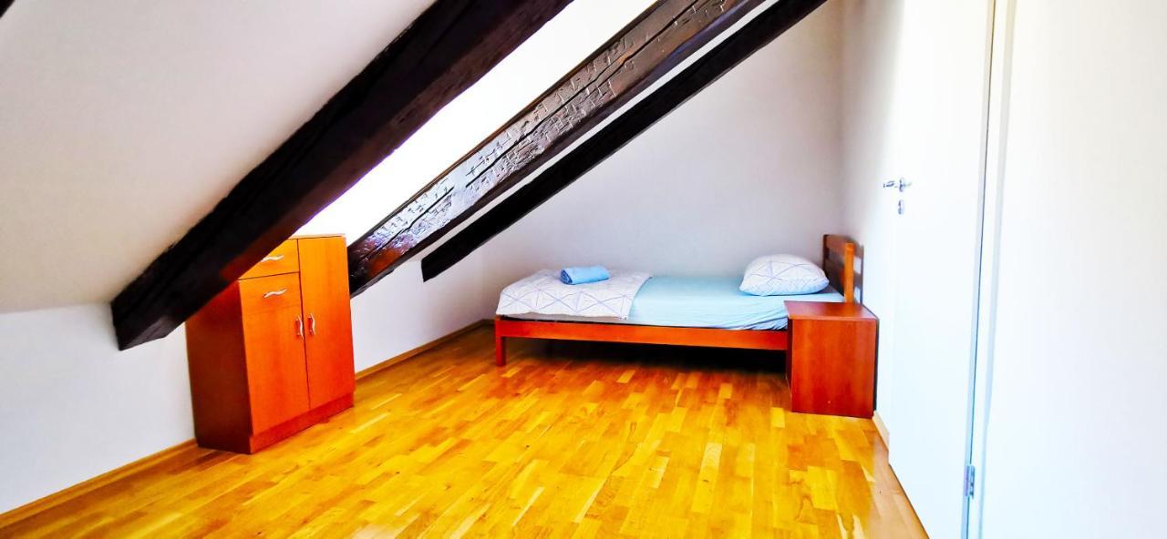 Apartment Pirja