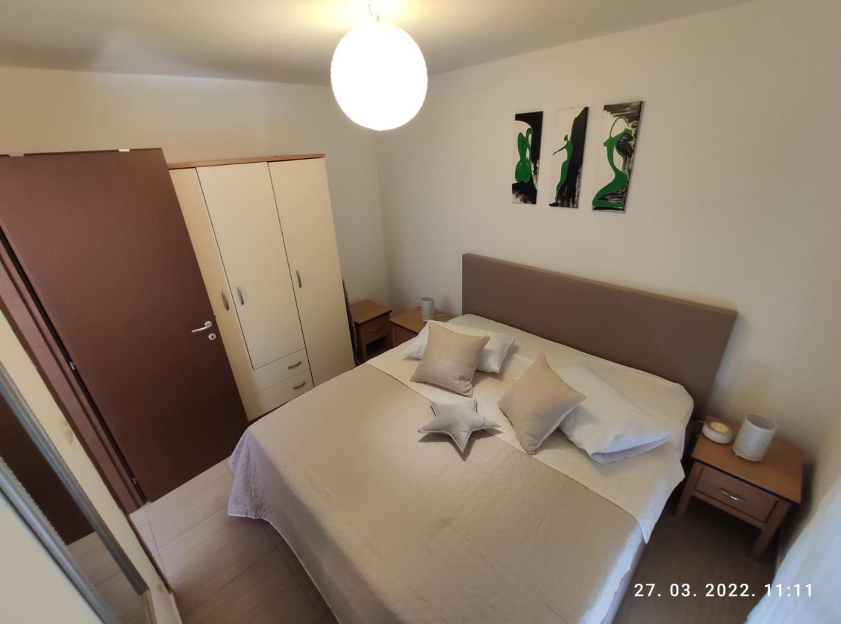 Apartman Antonela With Free Garage Parking Apartment