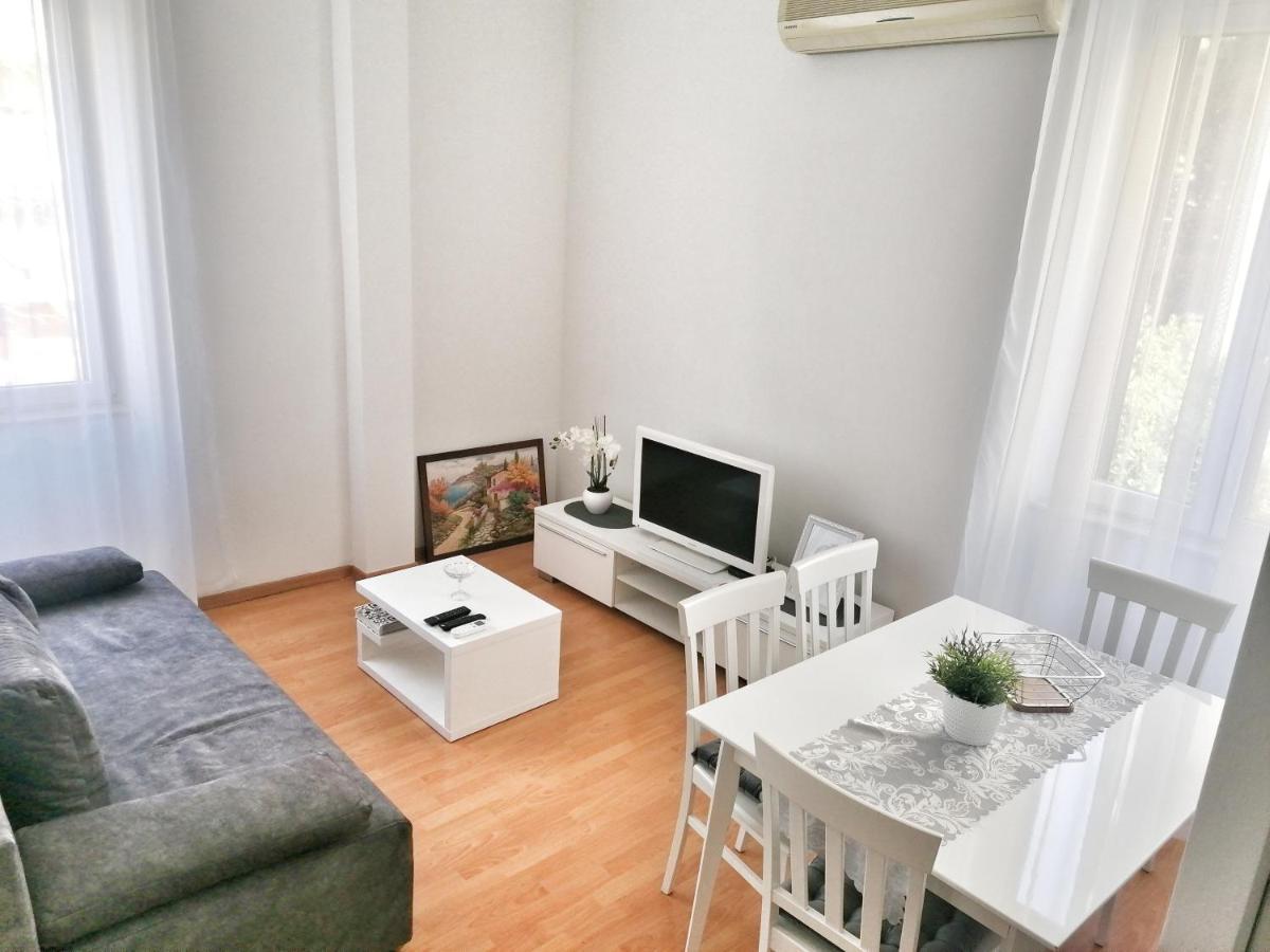 Anamarija-bacvice Apartment