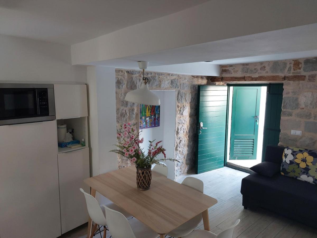 Ida Apartment