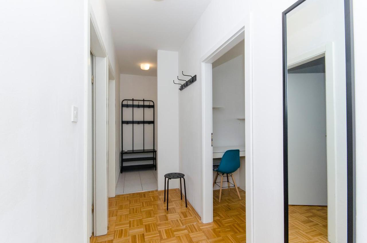 Apartment Maya *