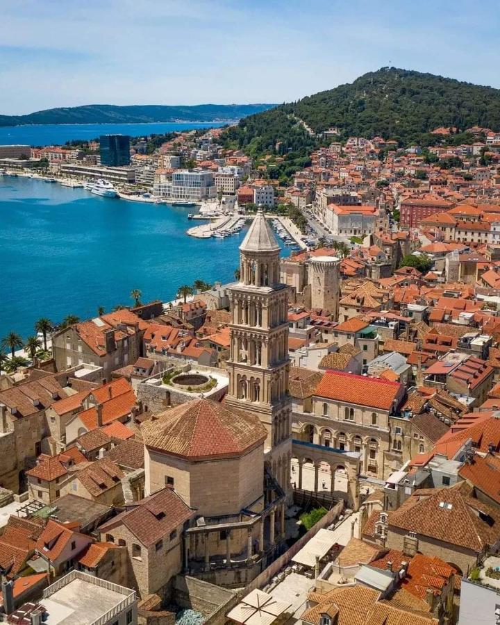 Pearl Of * Split