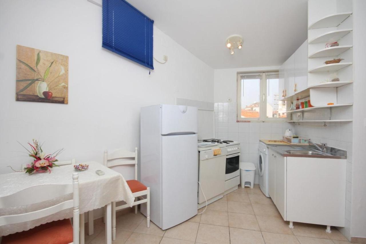 Apartment Apartment Zorka - In Center