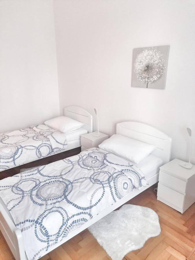 Anamarija-bacvice Apartment *