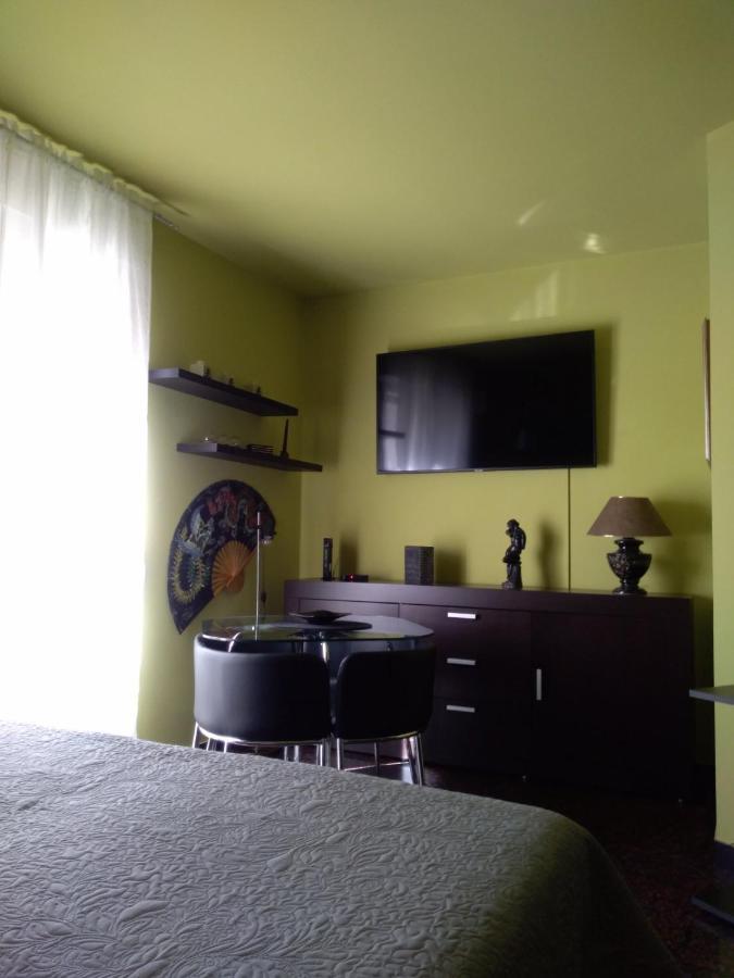 Luxury Kyara * Split