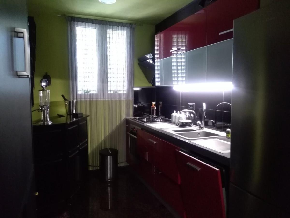Luxury Kyara * Split