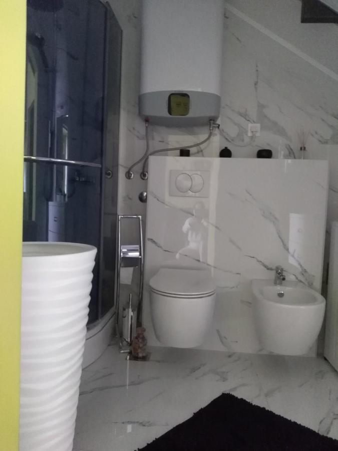 Luxury Kyara * Split
