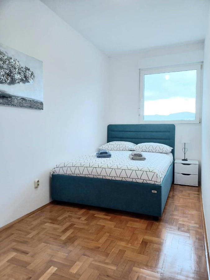 Spacious Smile With Terrace And Secure Garage Apartman *