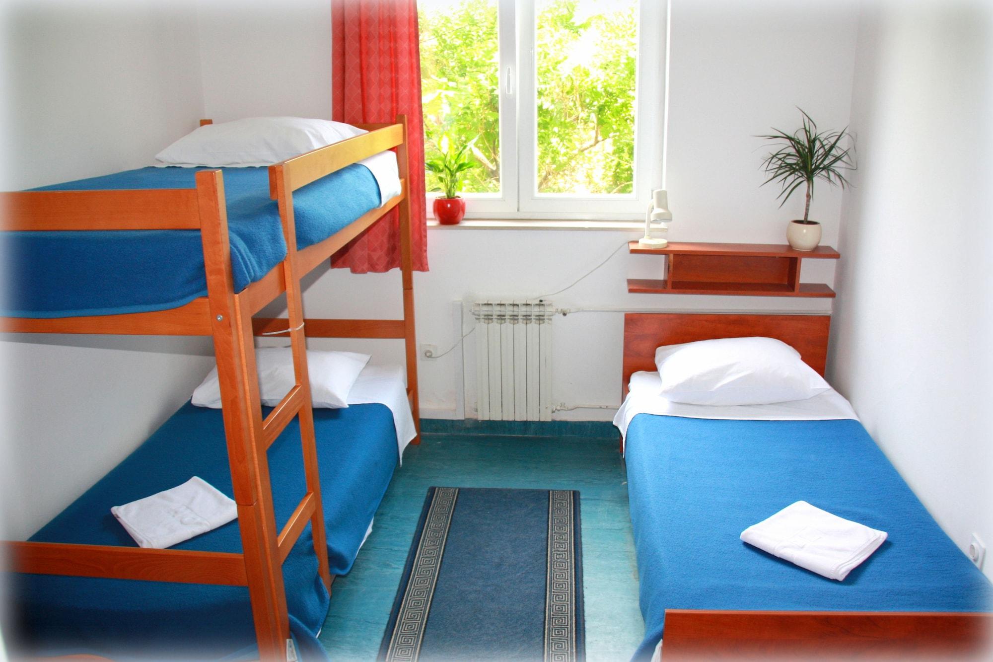 Hostel Dujam *