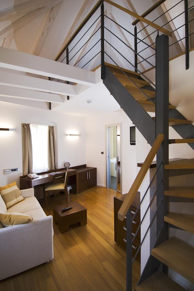 Hotel Vestibul Palace & - Small Luxury Of The World 4*