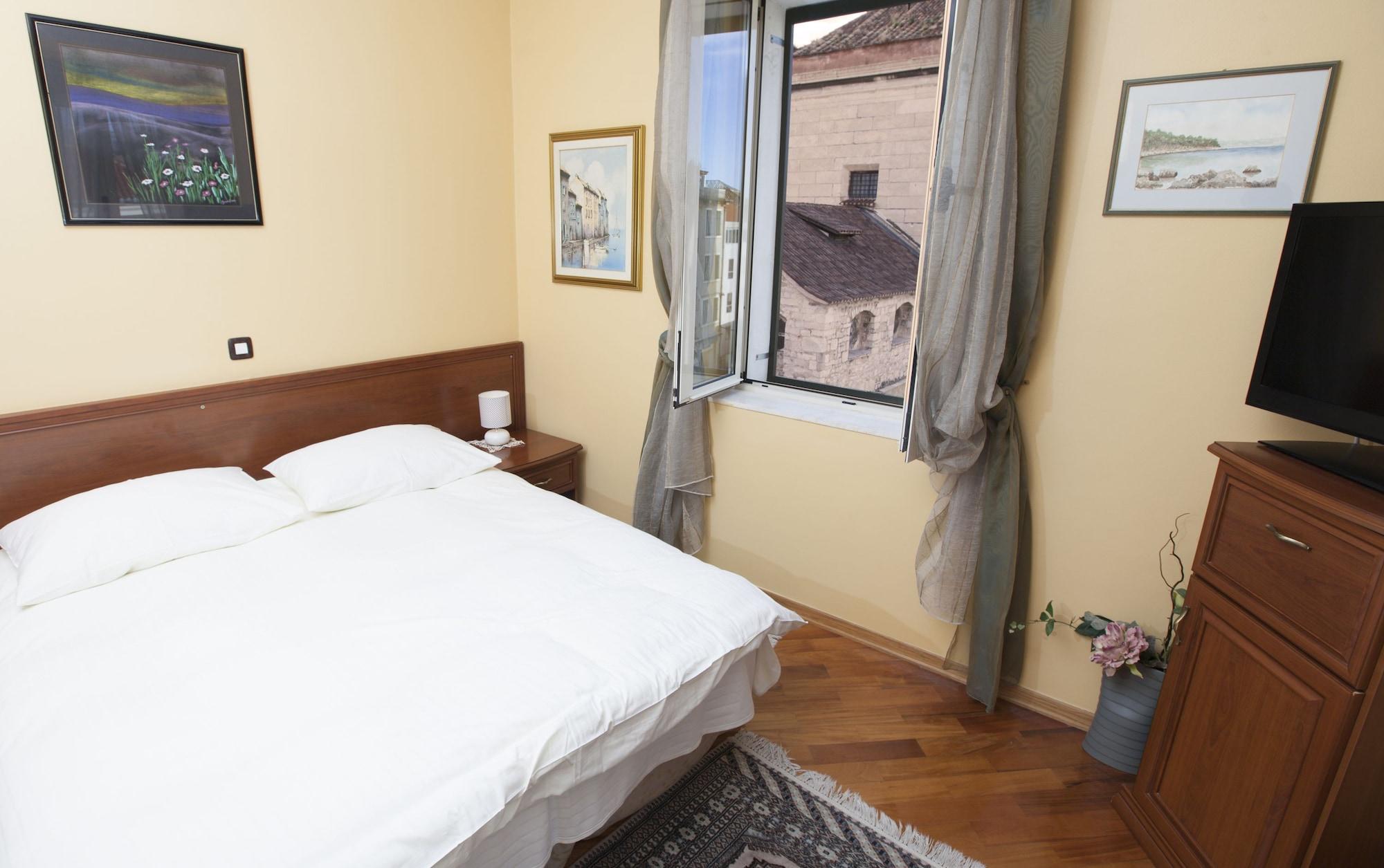 Apartment Plr Luxury Rooms Split