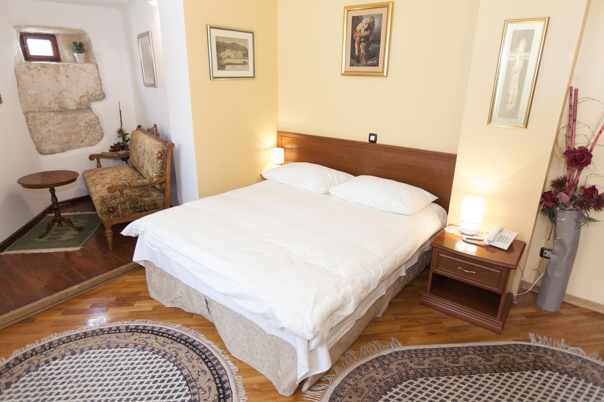 Plr Luxury Rooms *