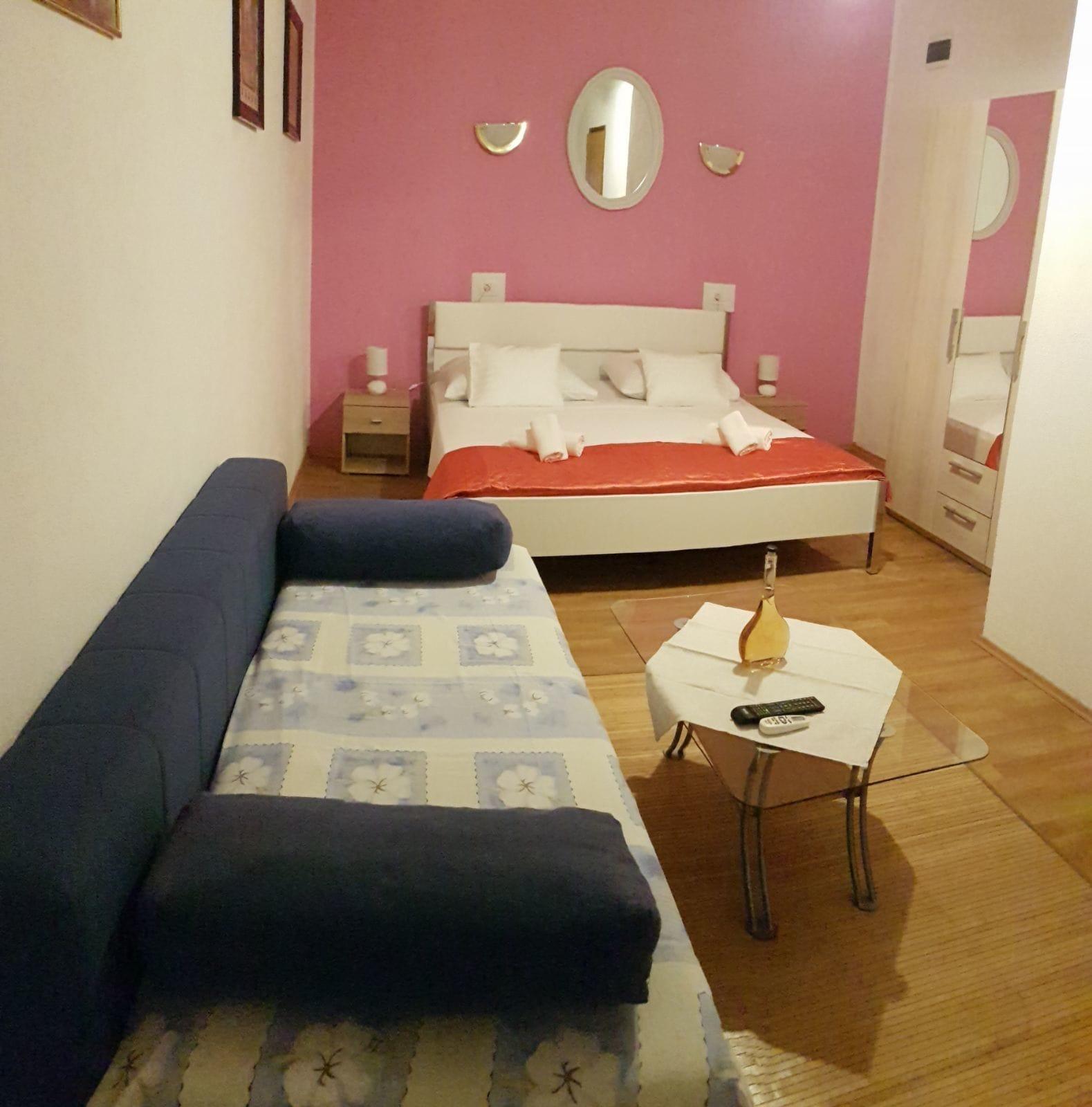 Guest house Angela 3*