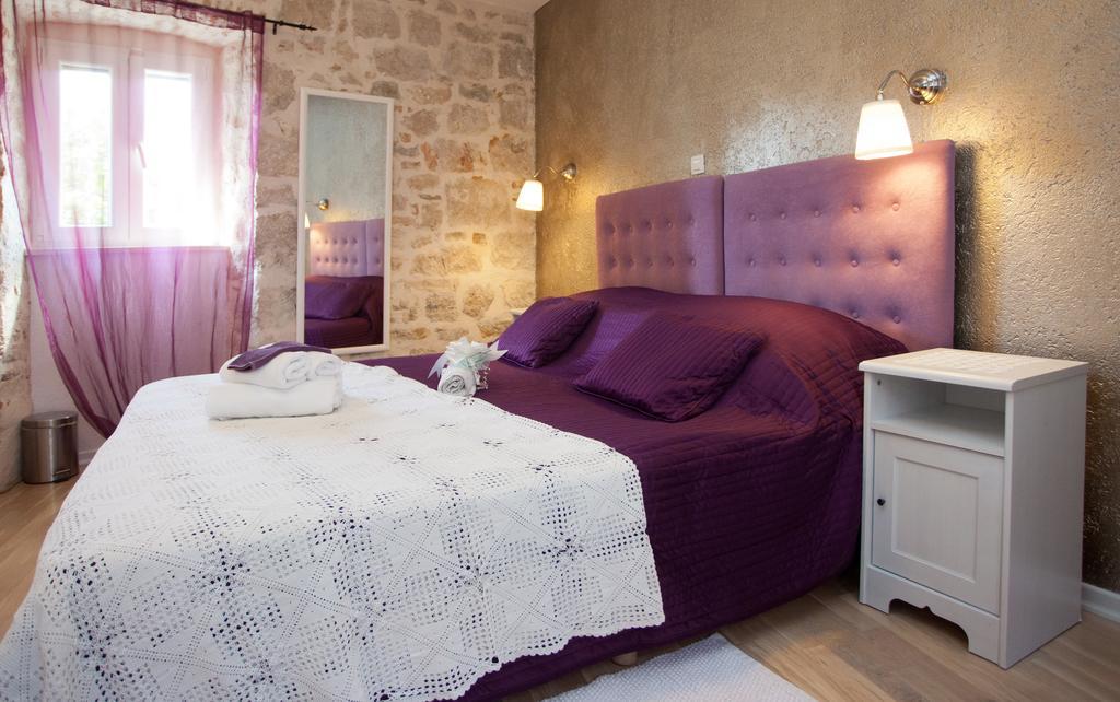 Baguc 4* Split