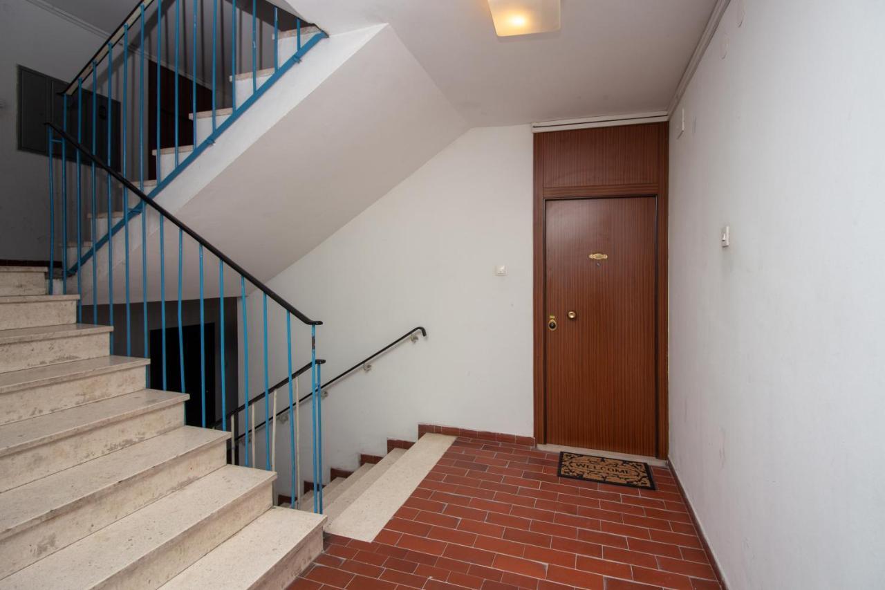 Bura2 , With Private Parking In The Garage *