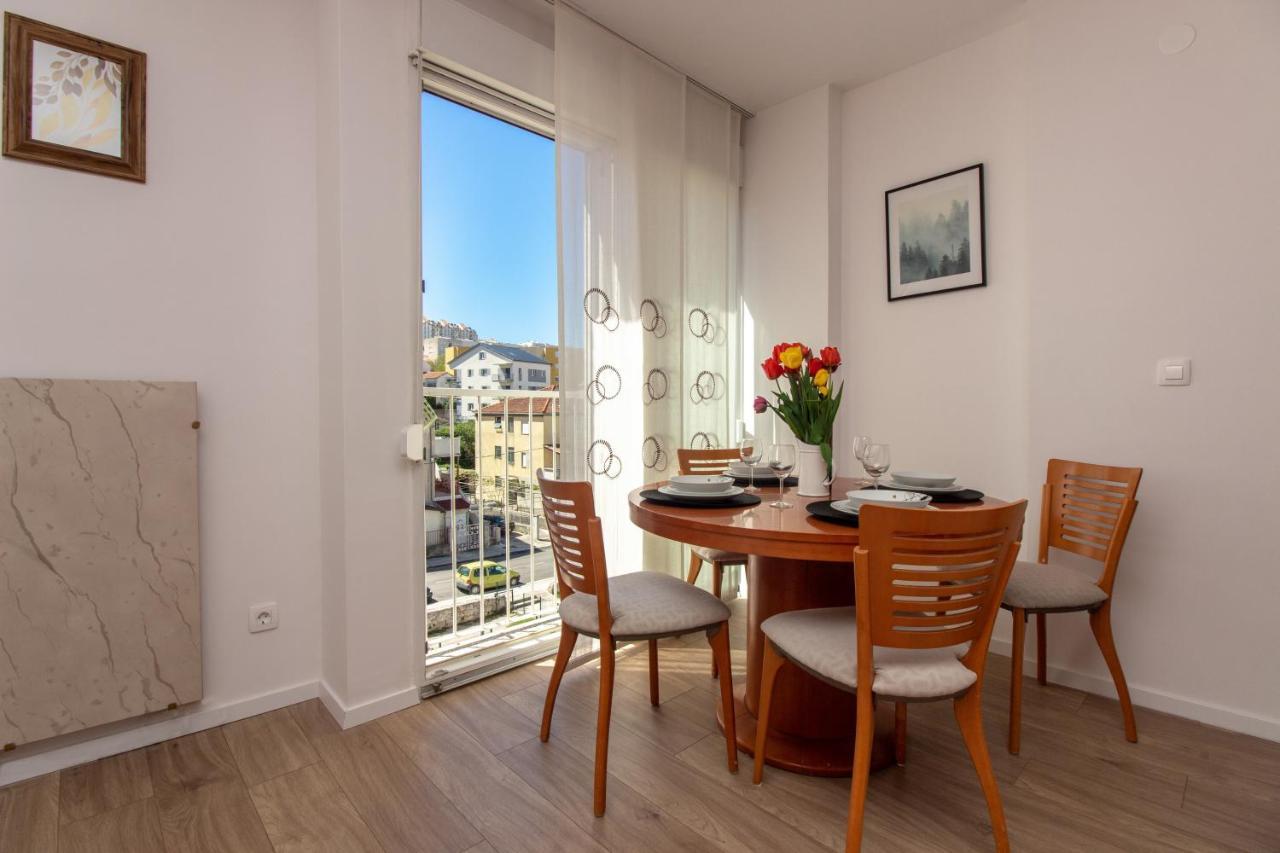 Bura2 , With Private Parking In The Garage * Split