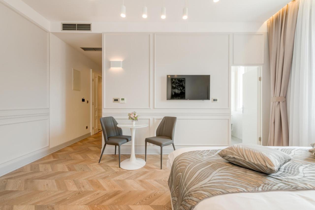 Gostinjska kuća Luxury L'avenue 2 Split