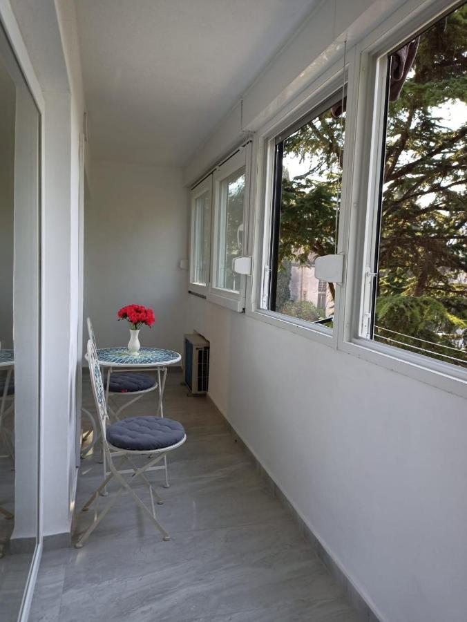 Apartment Parkside Oasis
