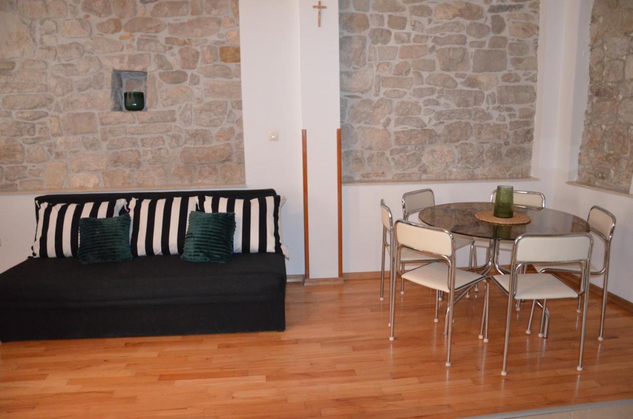 Apartments Dida * Split